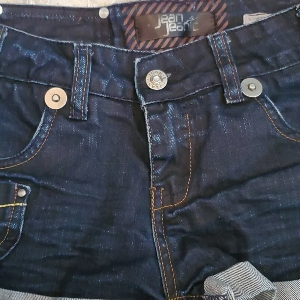 Jean shorts size 4 US Size 8 UK jean jeanie